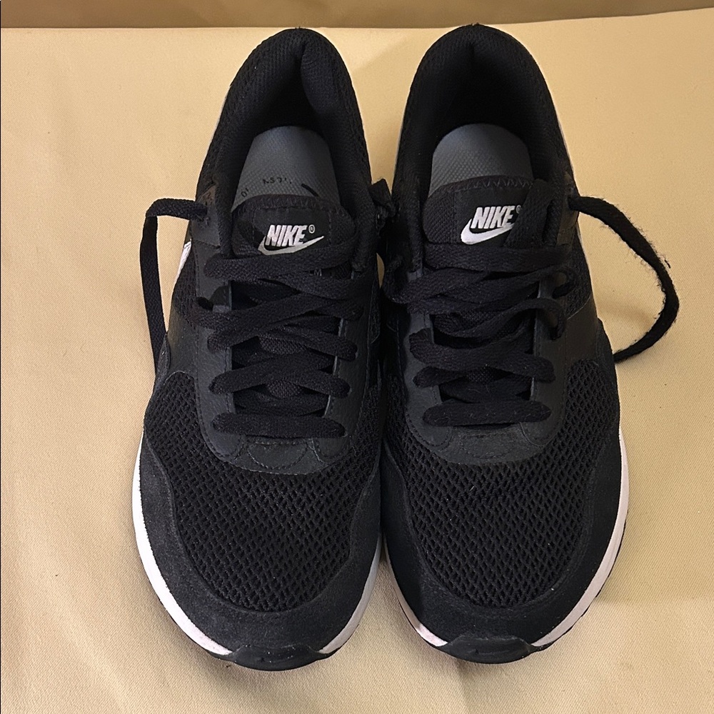 Nike Airmax  Black Mesh Running Shoes
